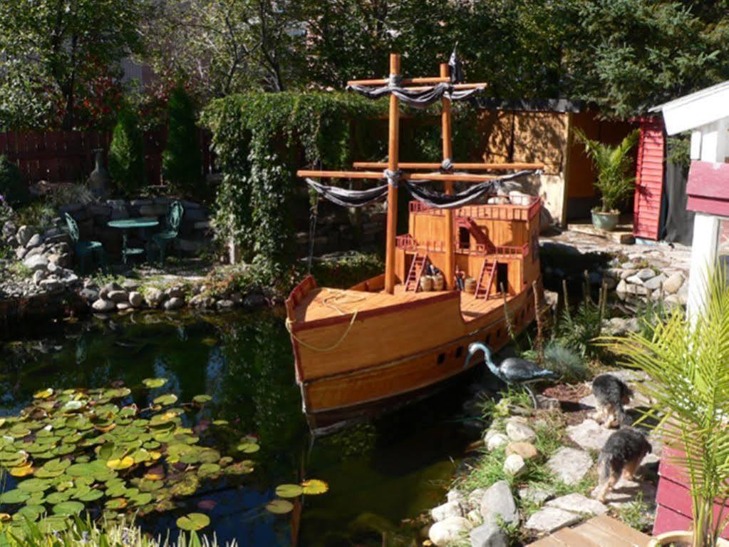 L'Oasis Du Pirate Bed & Breakfast Lévis Exterior foto